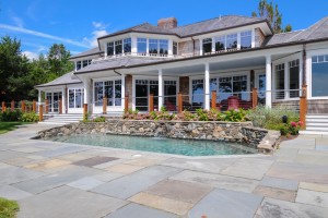 Luxurious patio and pool - 137 Allens Point Road, Marion