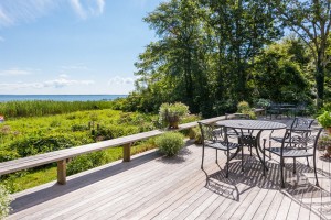 Expansive Waterside Deck - 51 Holly Road, Marion