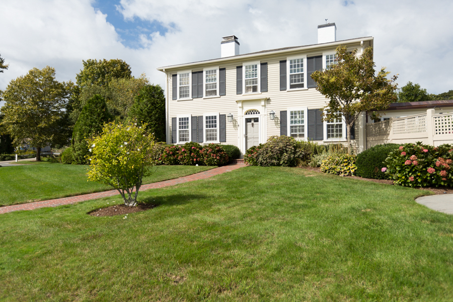 1114 Orleans Rd, Chatham Exterior