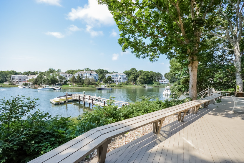 Waterfront Homes in New Seabury 17 Compass Circle