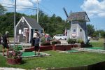 Sandwich Mini Golf