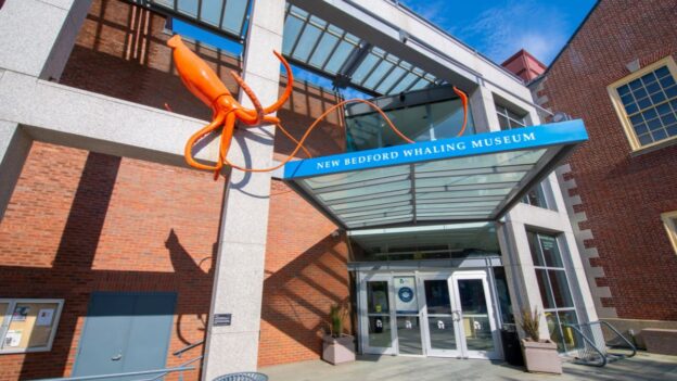 New Bedford Whaling Museum front enterance