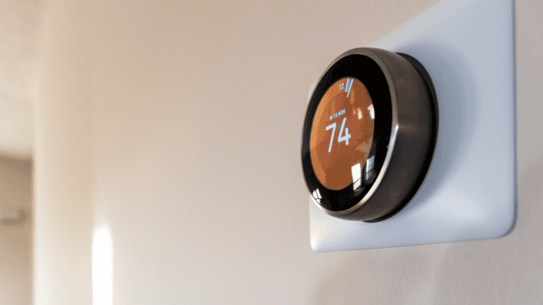 Smart Thermostats - Home Energy Efficiency Tips