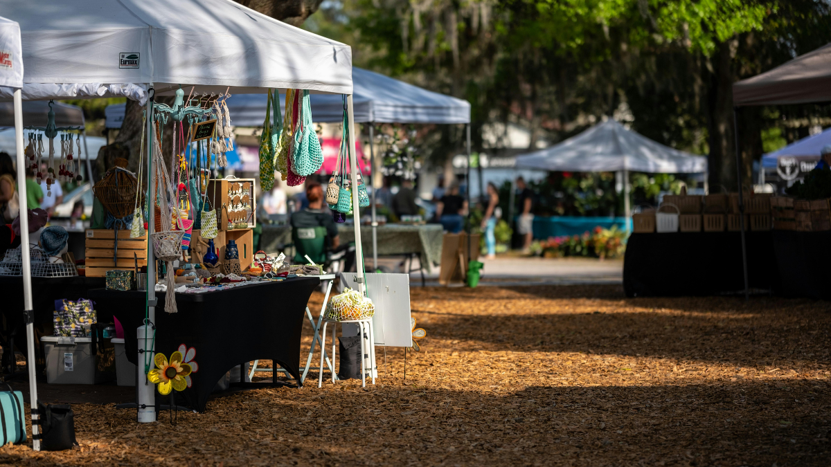 local farmers market community lifestyle neighborhood