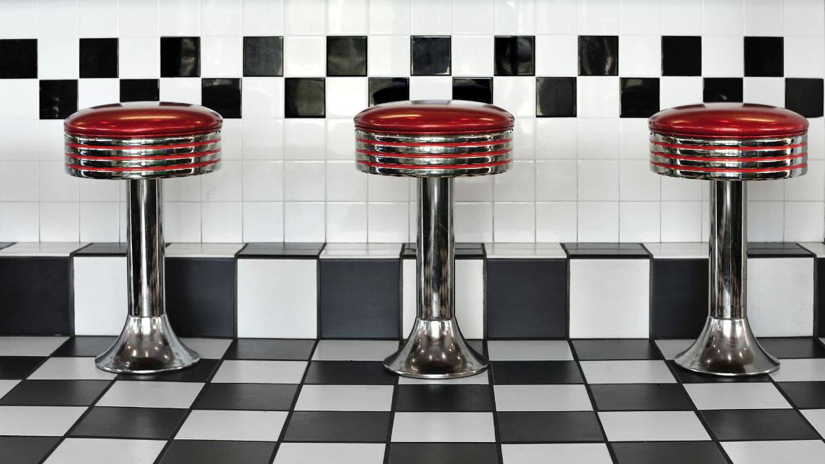 classic diner counter seating for South Coast brunch
